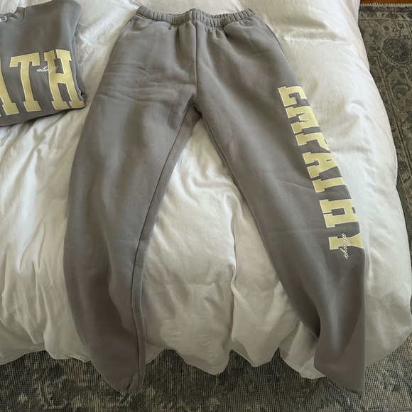 Mayfair group sweatsuit size XS/S - Picture 7 of 7